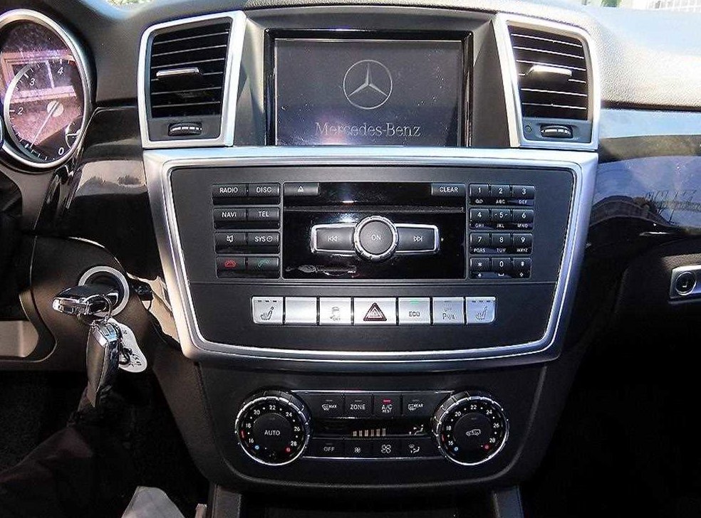 벤츠 M 클래스 ML250 블루텍 4매틱 사진 13