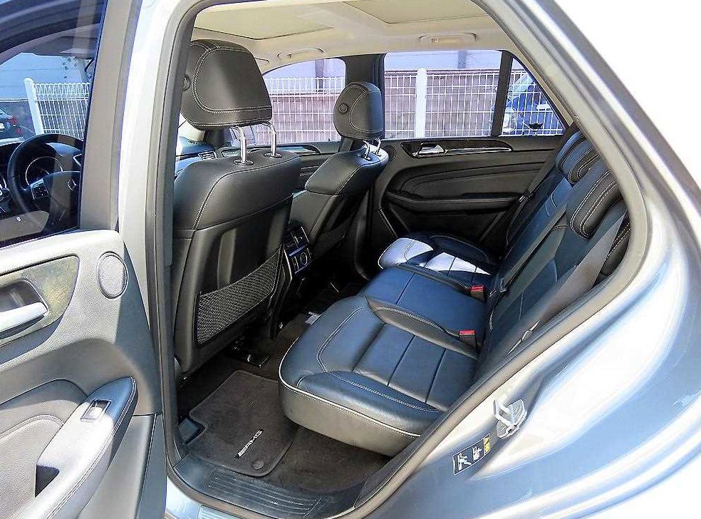 벤츠 M 클래스 ML250 블루텍 4매틱 사진 6