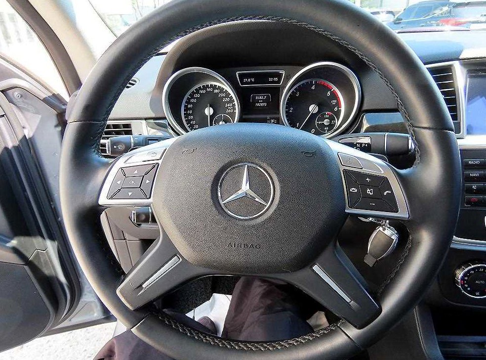 벤츠 M 클래스 ML250 블루텍 4매틱 사진 8