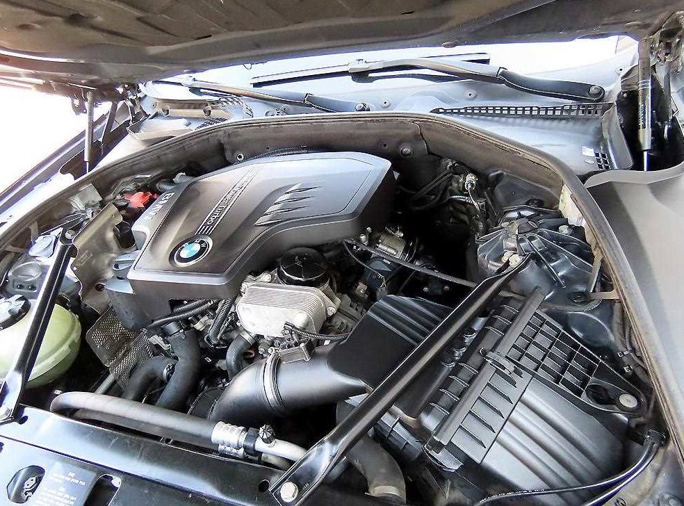 BMW 5시리즈 528i 사진 19