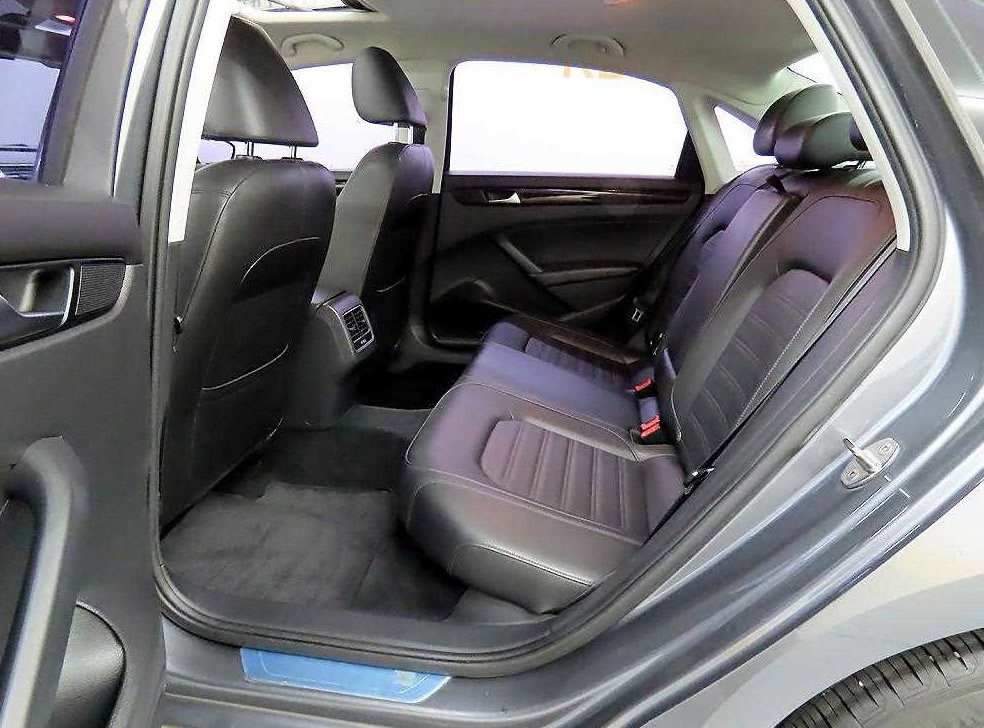 폭스바겐 파사트 1.8 TSI 사진 6