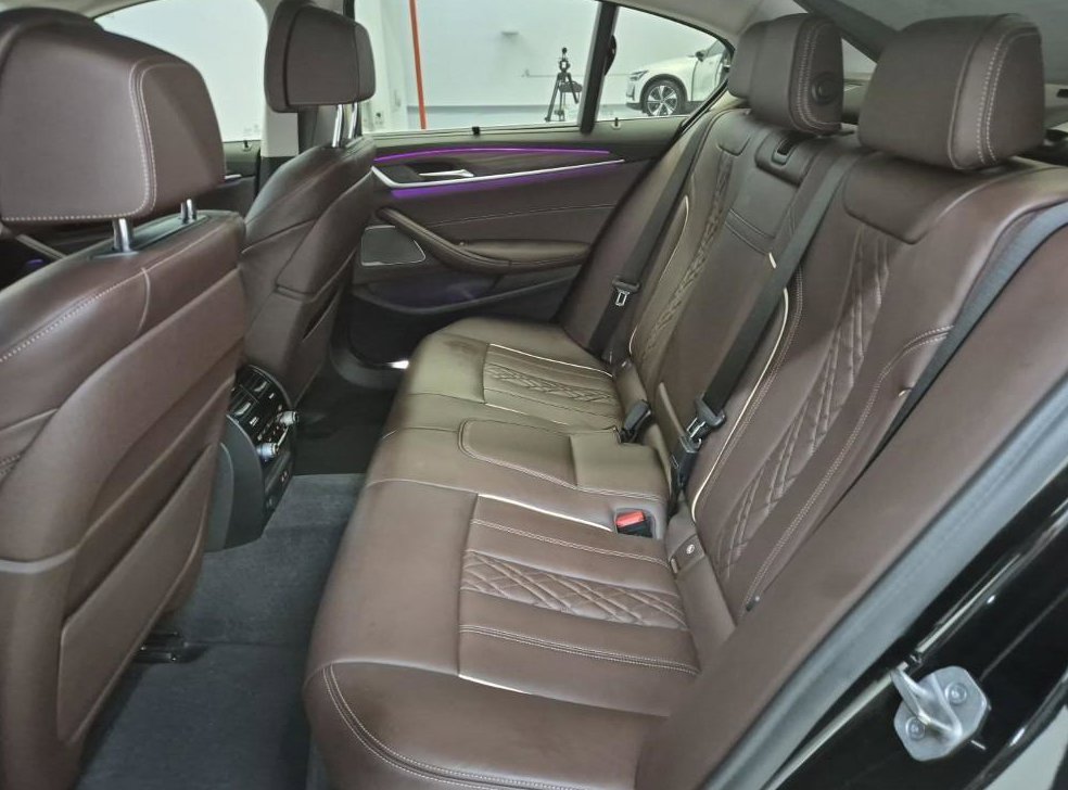 BMW 5시리즈 530i xDrive 럭셔리 사진 12