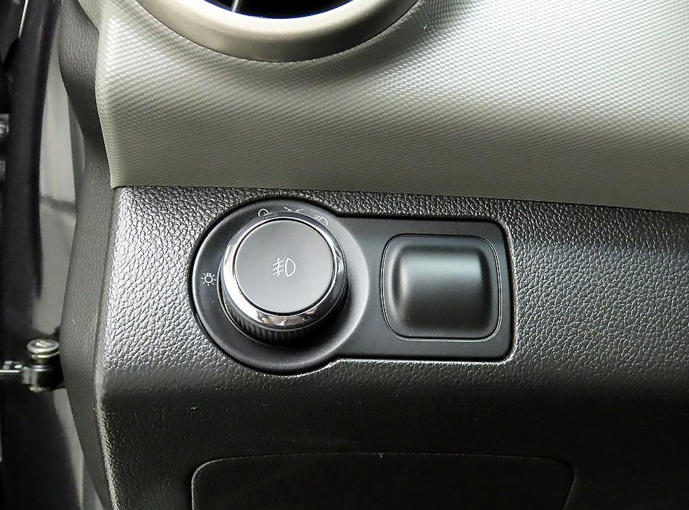 쉐보레 아베오 1.6 L 사진 12