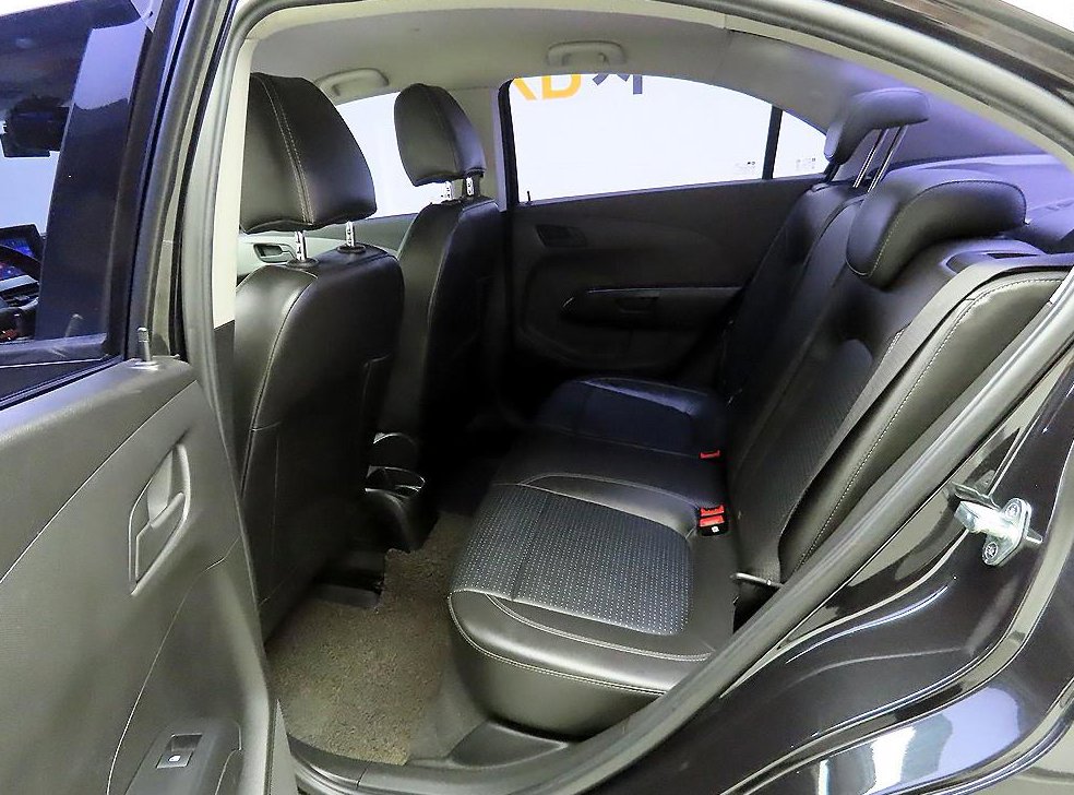 쉐보레 아베오 1.6 L 사진 14