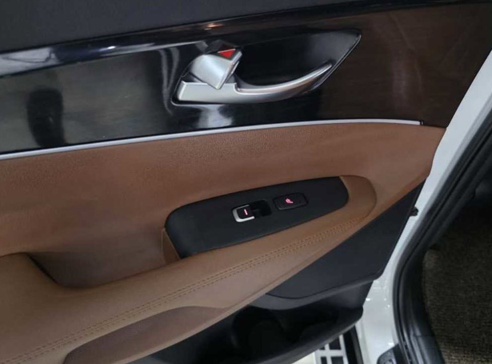 기아 쏘렌토 디젤 2.0 2WD 사진 8