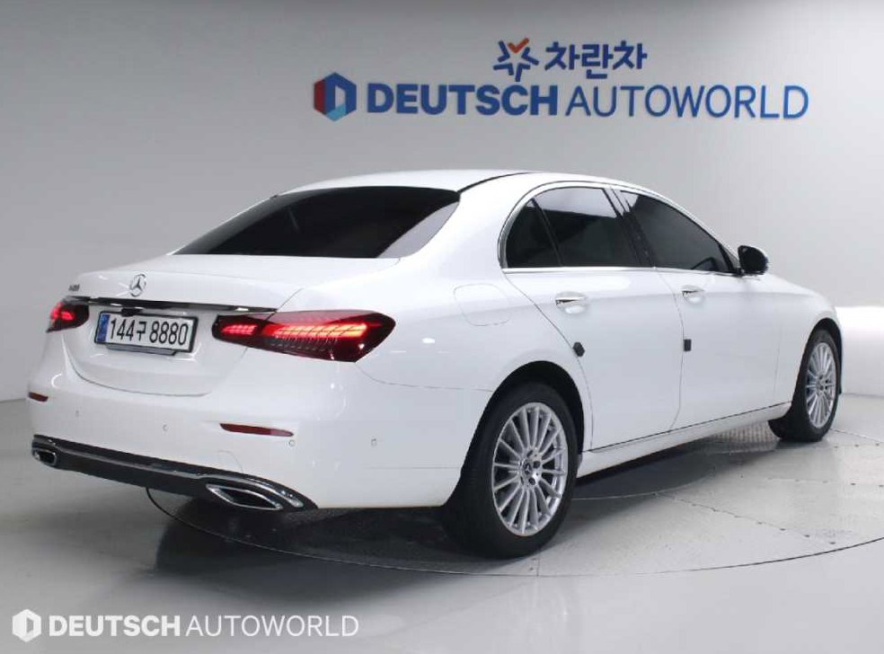 벤츠 E 클래스 E250 익스클루시브 사진 2