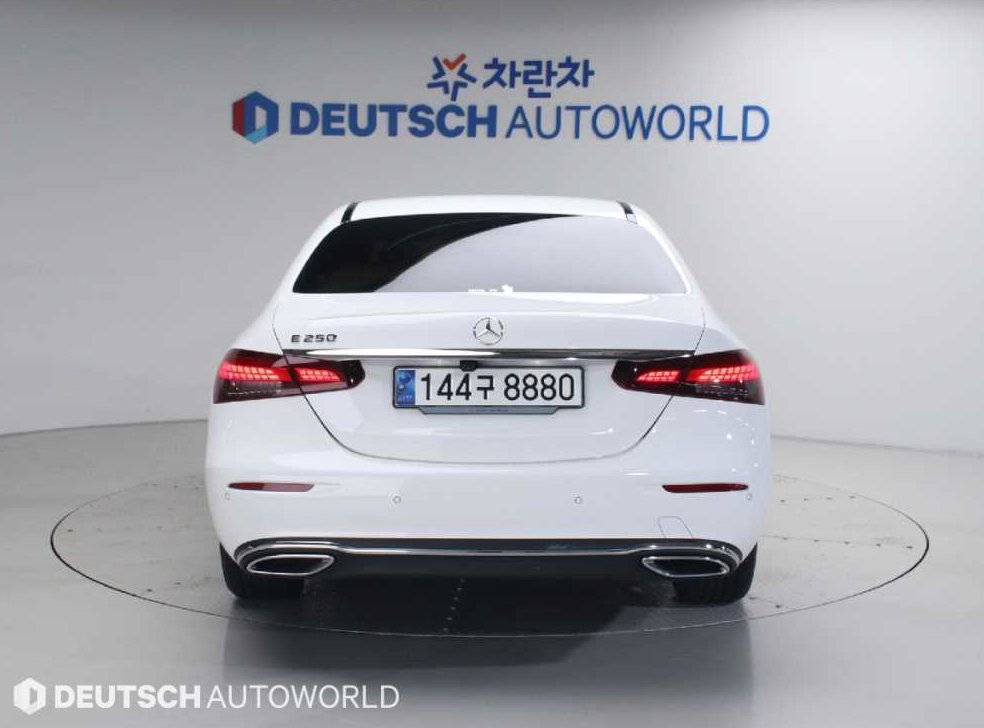 벤츠 E 클래스 E250 익스클루시브 사진 4