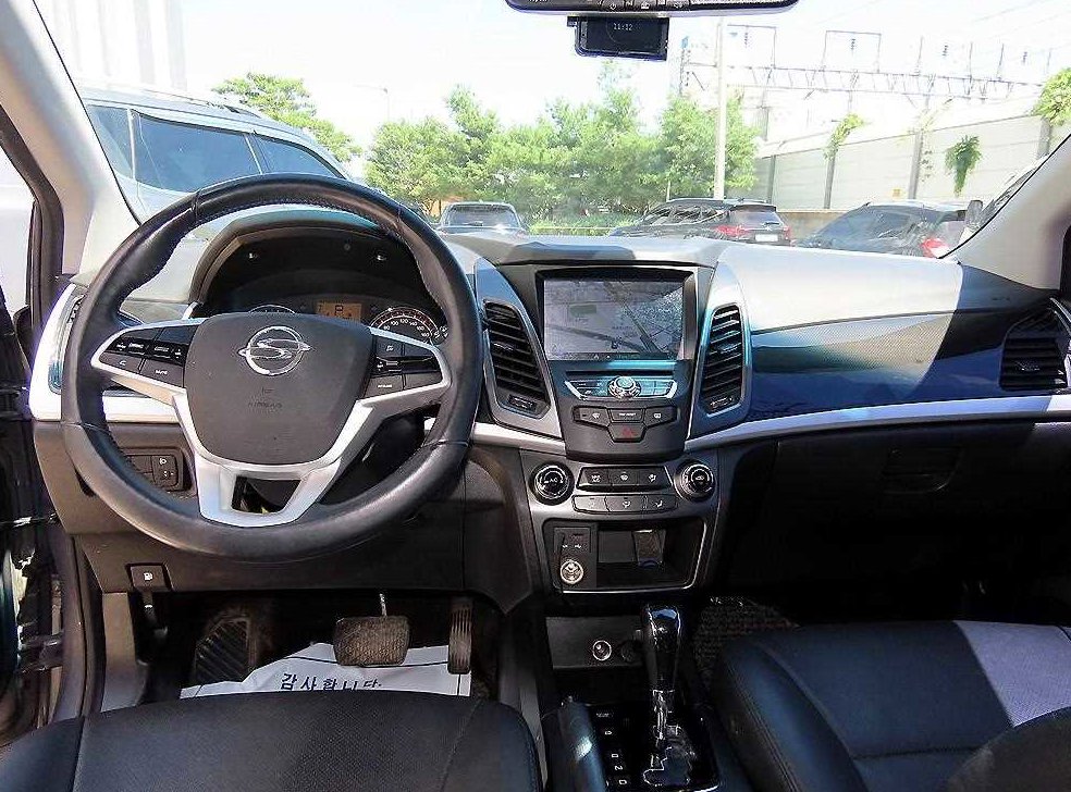 KG모빌리티(쌍용)  코란도 2.2 RX 2WD 사진 7