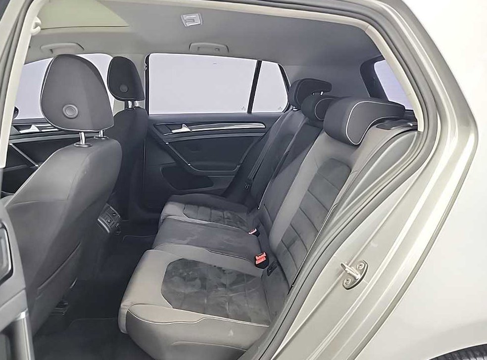 폭스바겐 골프 2.0 TDI 사진 12