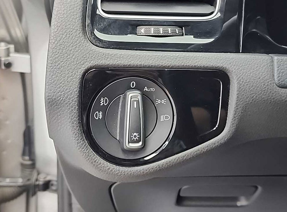 폭스바겐 골프 2.0 TDI 사진 17