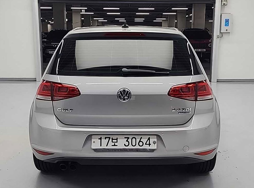 폭스바겐 골프 2.0 TDI 사진 3