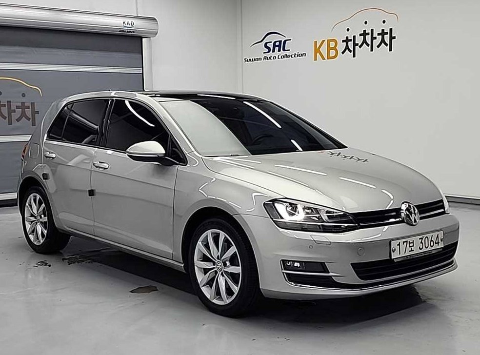 폭스바겐 골프 2.0 TDI 사진 4