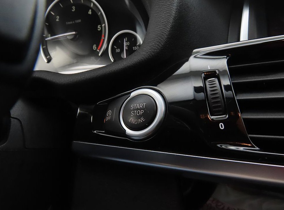 BMW X4  xDrive 20d 사진 15