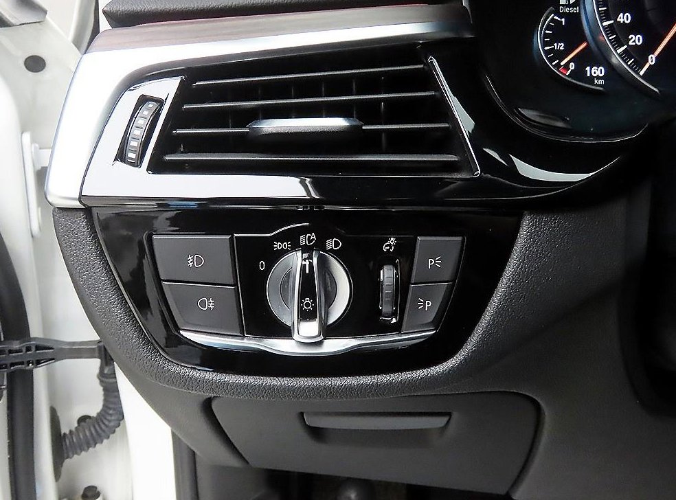 BMW 5시리즈 520d xDrive M 스포츠 플러스 사진 12