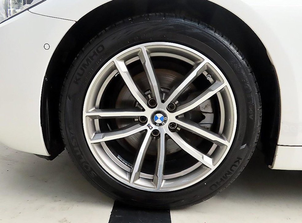 BMW 5시리즈 520d xDrive M 스포츠 플러스 사진 20
