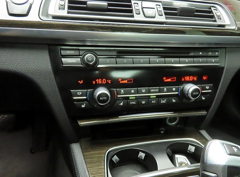 BMW 7시리즈 740 사진 16