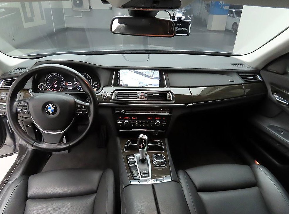 BMW 7시리즈 740 사진 8