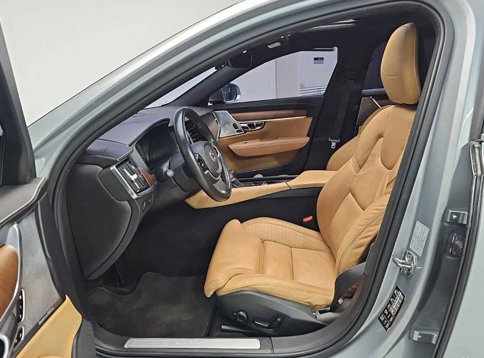볼보 S90 D5 AWD 인스크립션 사진 11