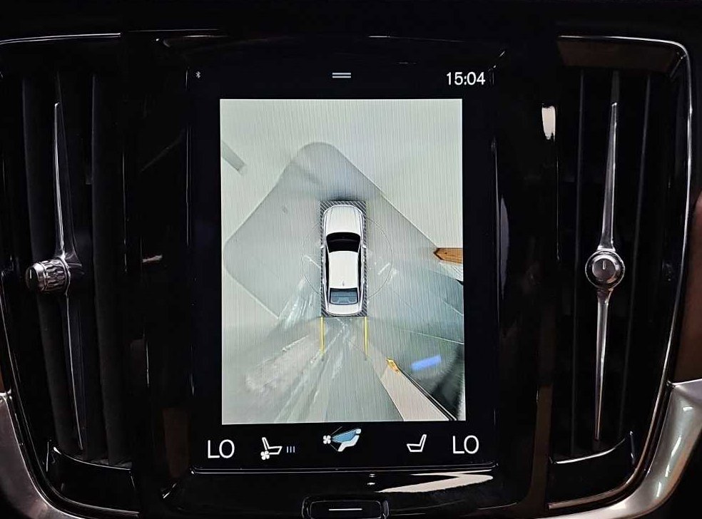 볼보 S90 D5 AWD 인스크립션 사진 16