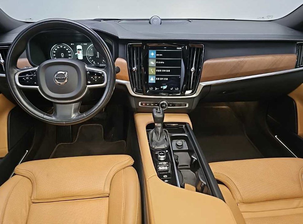 볼보 S90 D5 AWD 인스크립션 사진 7