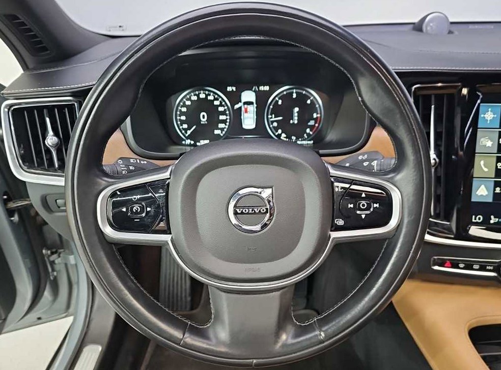 볼보 S90 D5 AWD 인스크립션 사진 9