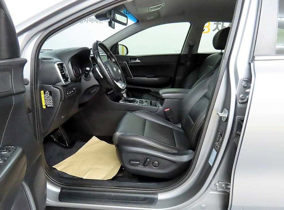 기아 스포티지 2.0 디젤 2WD 사진 5