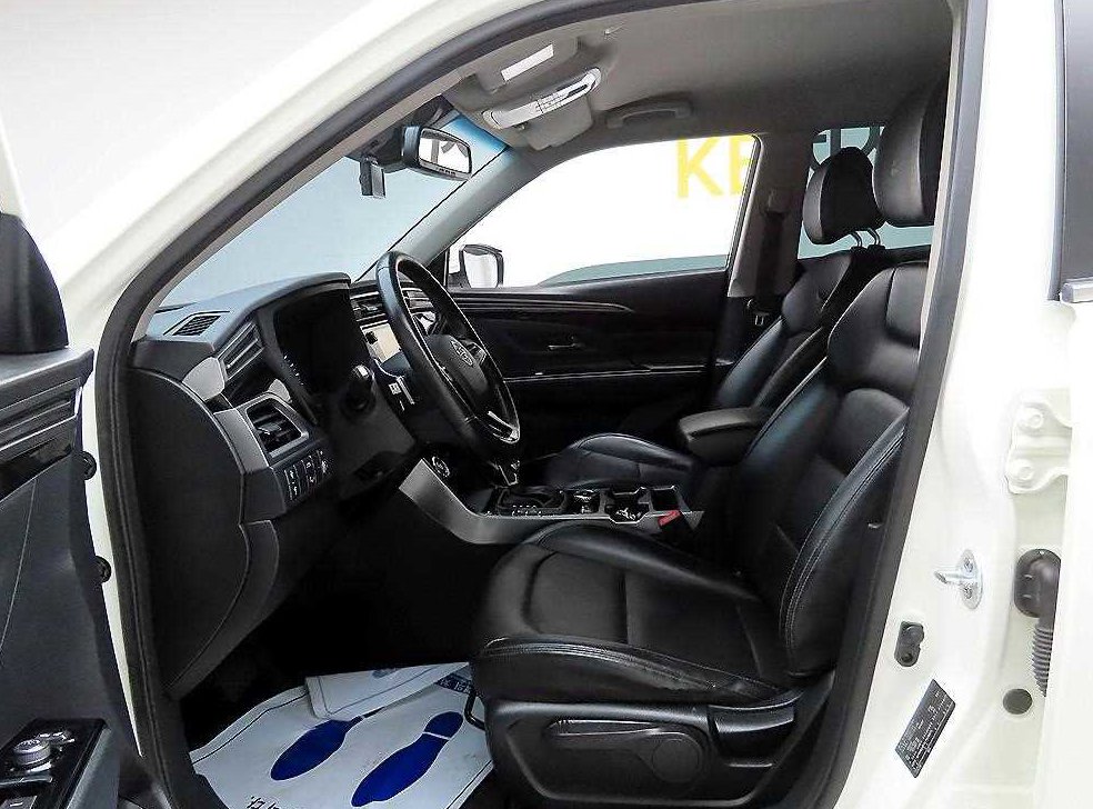 KG모빌리티(쌍용)  코란도 2WD 디젤 1.6 C5 플러스 사진 13
