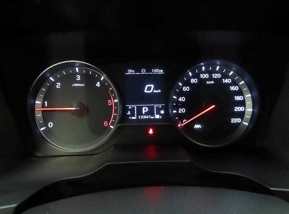 KG모빌리티(쌍용)  코란도 2WD 디젤 1.6 C5 플러스 사진 6