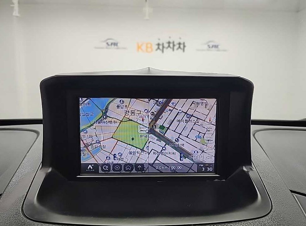 KG모빌리티(쌍용)  티볼리 2WD 디젤 1.6 IX 사진 15