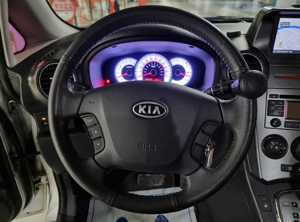기아 카렌스 LPI GLX 사진 10