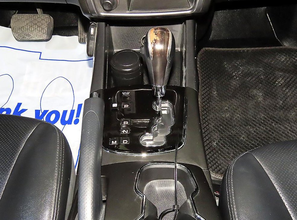 KG모빌리티(쌍용)  코란도 2WD 2.0 CVT 사진 12