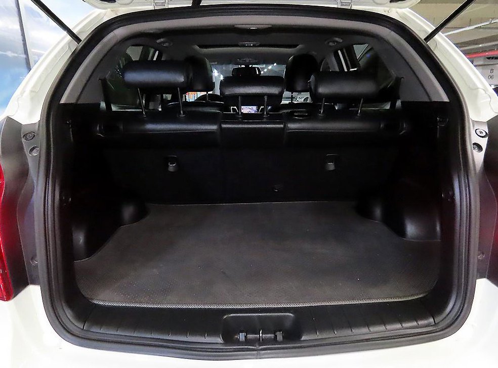 KG모빌리티(쌍용)  코란도 2WD 2.0 CVT 사진 18