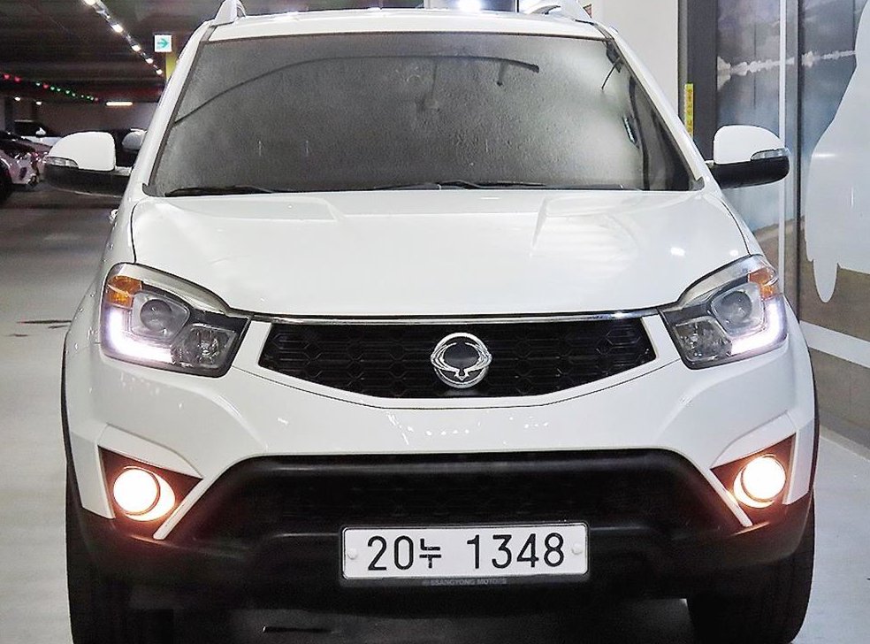 KG모빌리티(쌍용)  코란도 2WD 2.0 CVT 사진 2