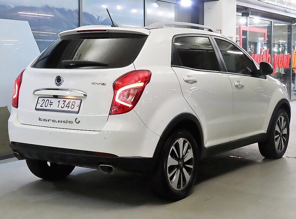 KG모빌리티(쌍용)  코란도 2WD 2.0 CVT 사진 4
