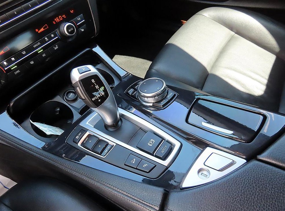 BMW 5시리즈 520d xDrive 사진 11