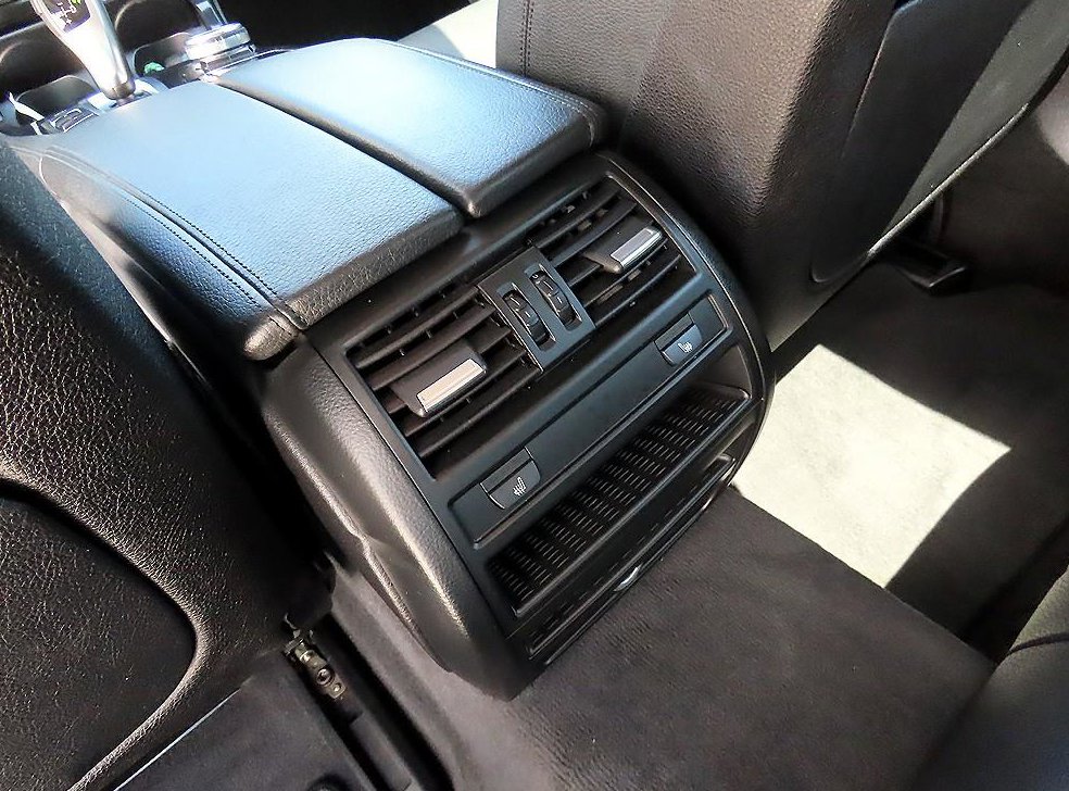 BMW 5시리즈 520d xDrive 사진 15