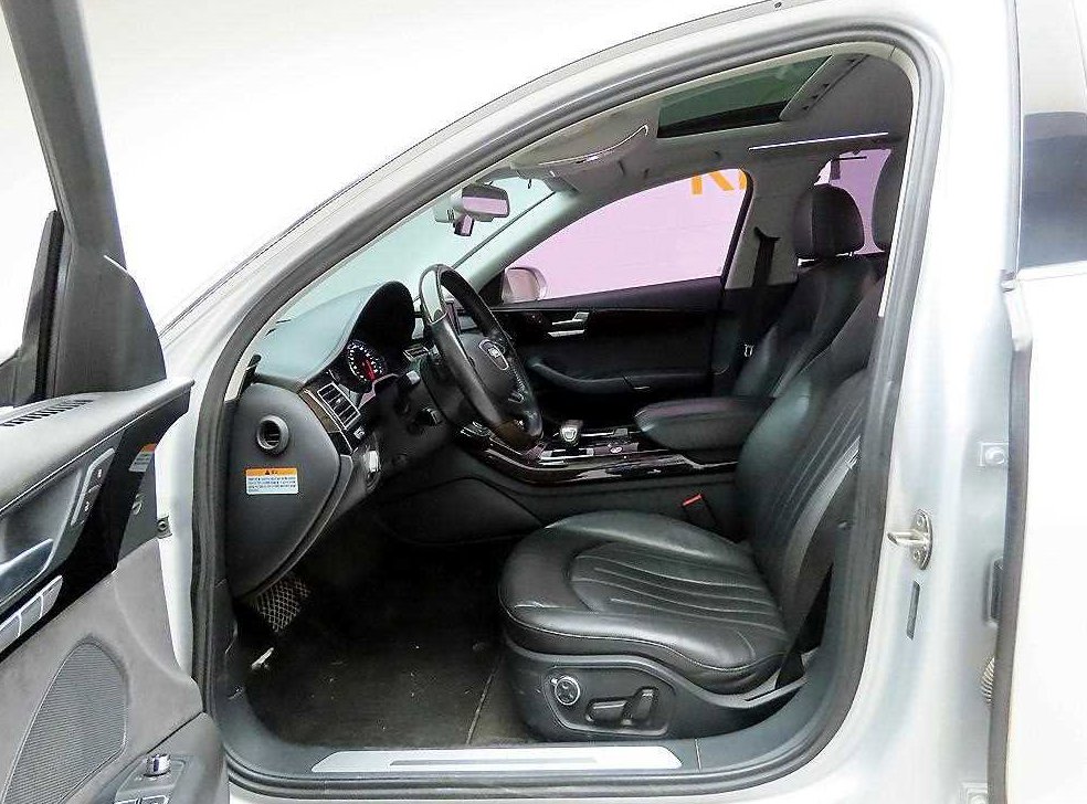 아우디 A8 3.0 TDI 콰트로 사진 13