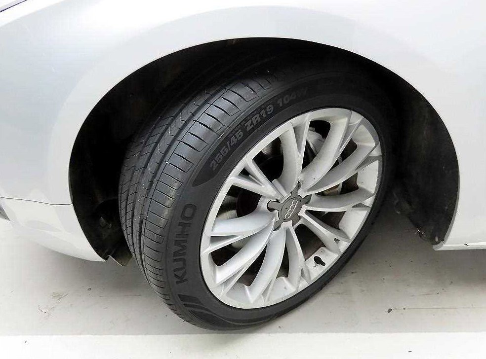 아우디 A8 3.0 TDI 콰트로 사진 19