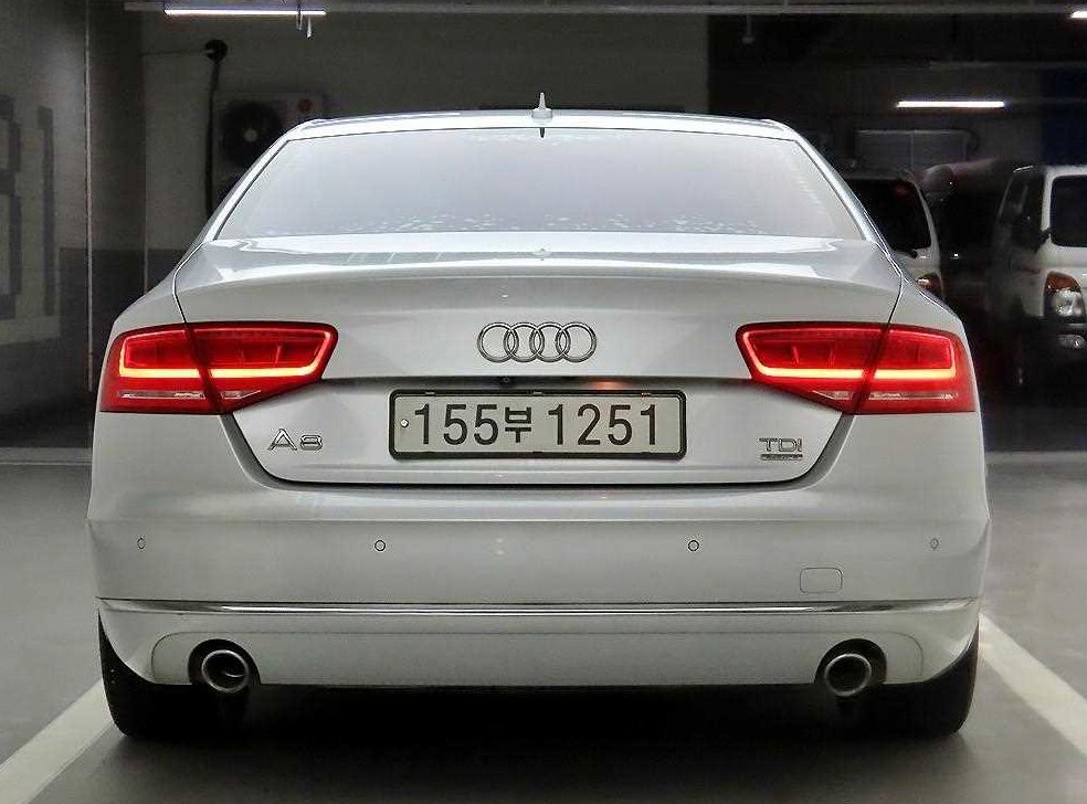 아우디 A8 3.0 TDI 콰트로 사진 3