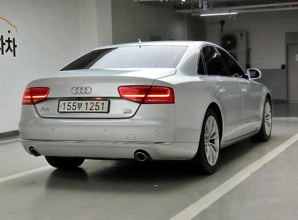 아우디 A8 3.0 TDI 콰트로 사진 4