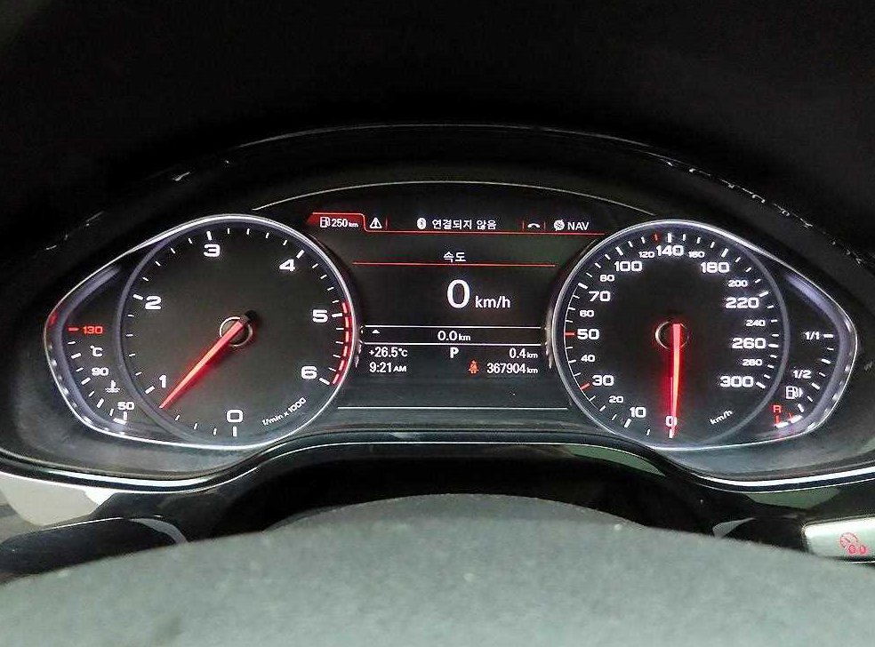 아우디 A8 3.0 TDI 콰트로 사진 6