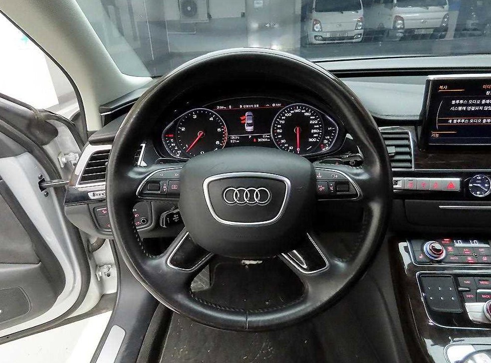 아우디 A8 3.0 TDI 콰트로 사진 7