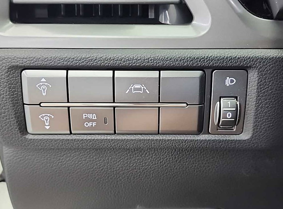 KG모빌리티(쌍용)  코란도 2WD 가솔린 1.5 C5 플러스 사진 17