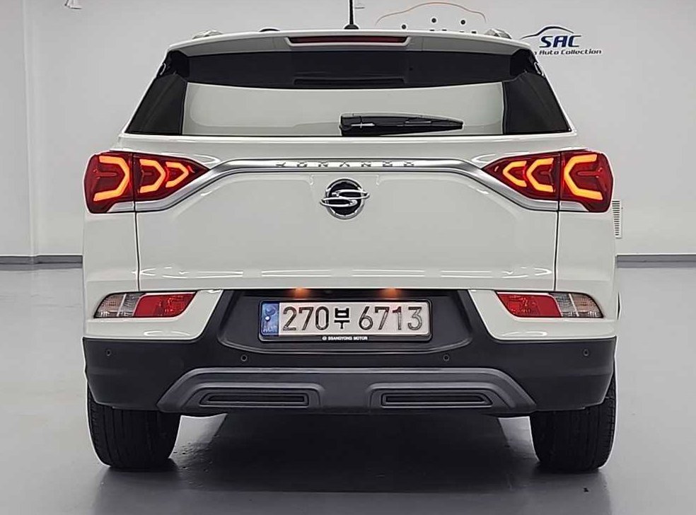 KG모빌리티(쌍용)  코란도 2WD 가솔린 1.5 C5 플러스 사진 3