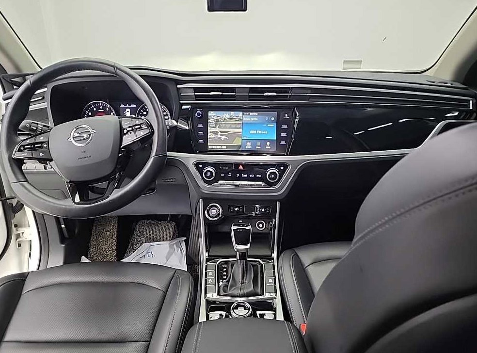 KG모빌리티(쌍용)  코란도 2WD 가솔린 1.5 C5 플러스 사진 7