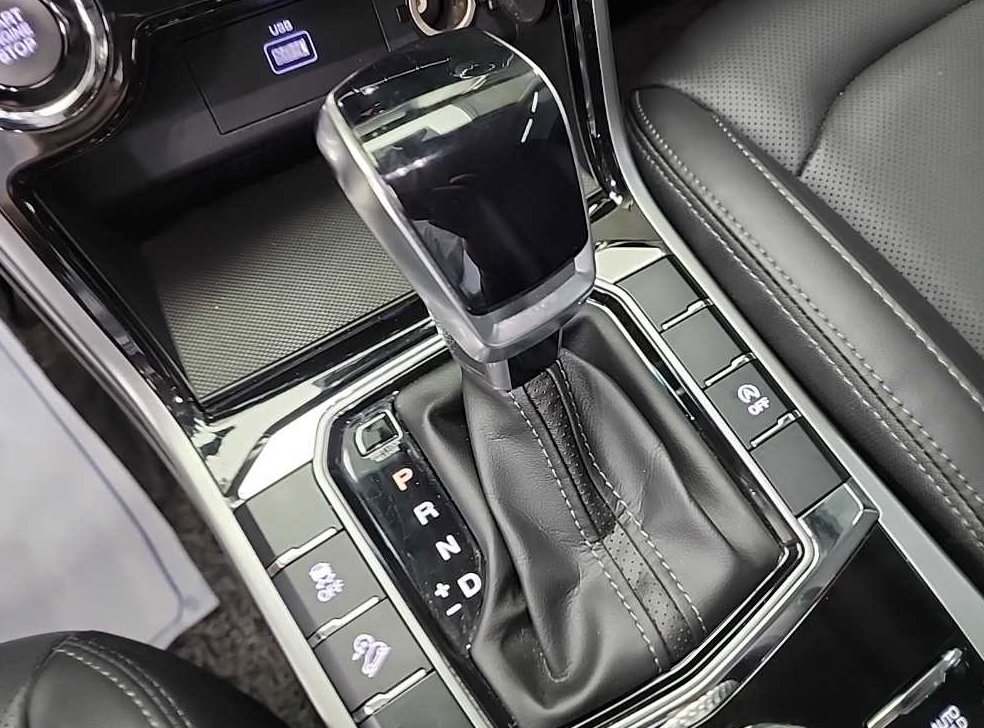 KG모빌리티(쌍용)  코란도 2WD 가솔린 1.5 C5 플러스 사진 8