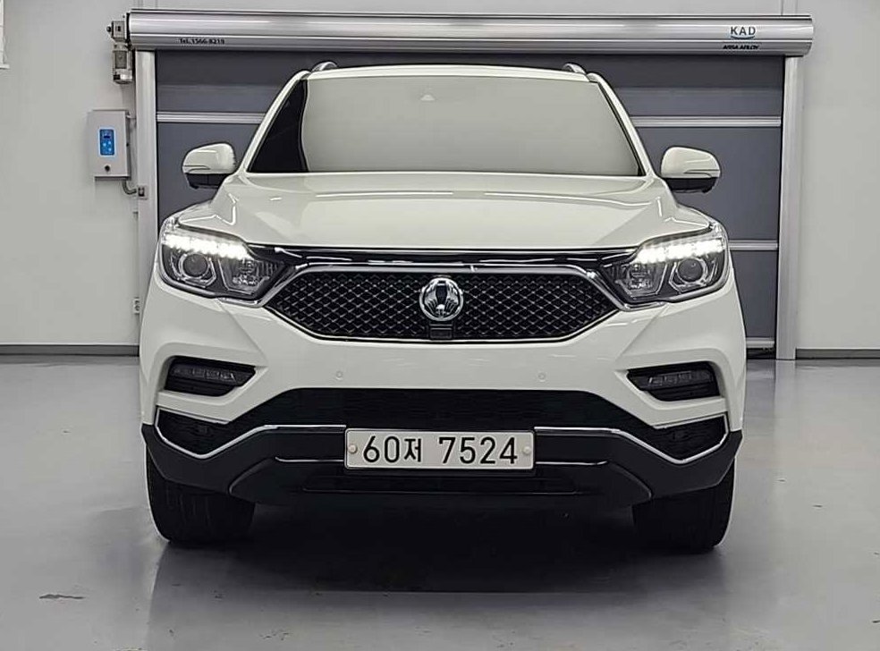 KG모빌리티(쌍용)  렉스턴 디젤 2.2 4WD 사진 2