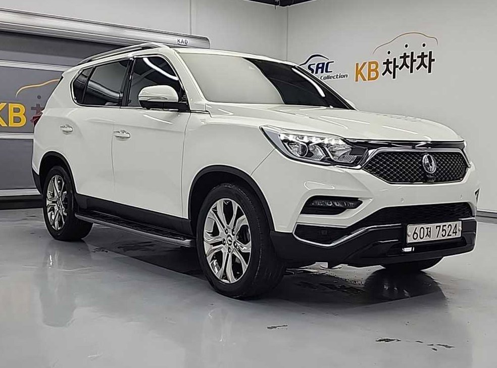 KG모빌리티(쌍용)  렉스턴 디젤 2.2 4WD 사진 4