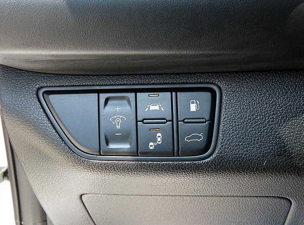 제네시스 G70 2.0T 사진 11