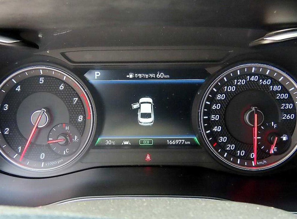 제네시스 G70 2.0T 사진 9